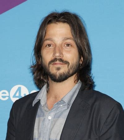 diego luna ethnicity